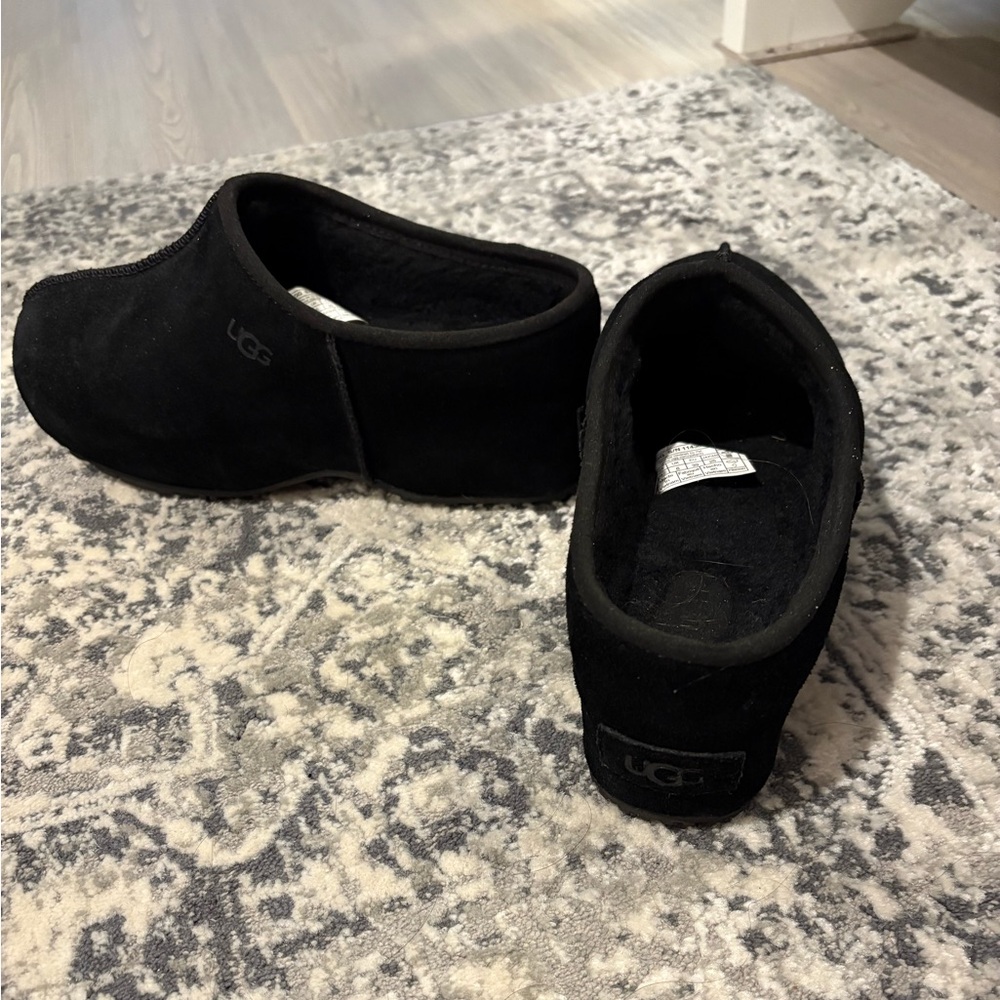 Ugg Cottage Clogs